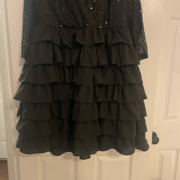 Wayward Fancies Sequined Crepe Ruffle Tier Dress - Never Worn! No tags. - Picture 11 of 11